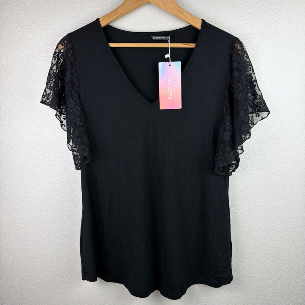 Bloom Chic Top Lace Sleeves Black Women’s 14-16 NWT